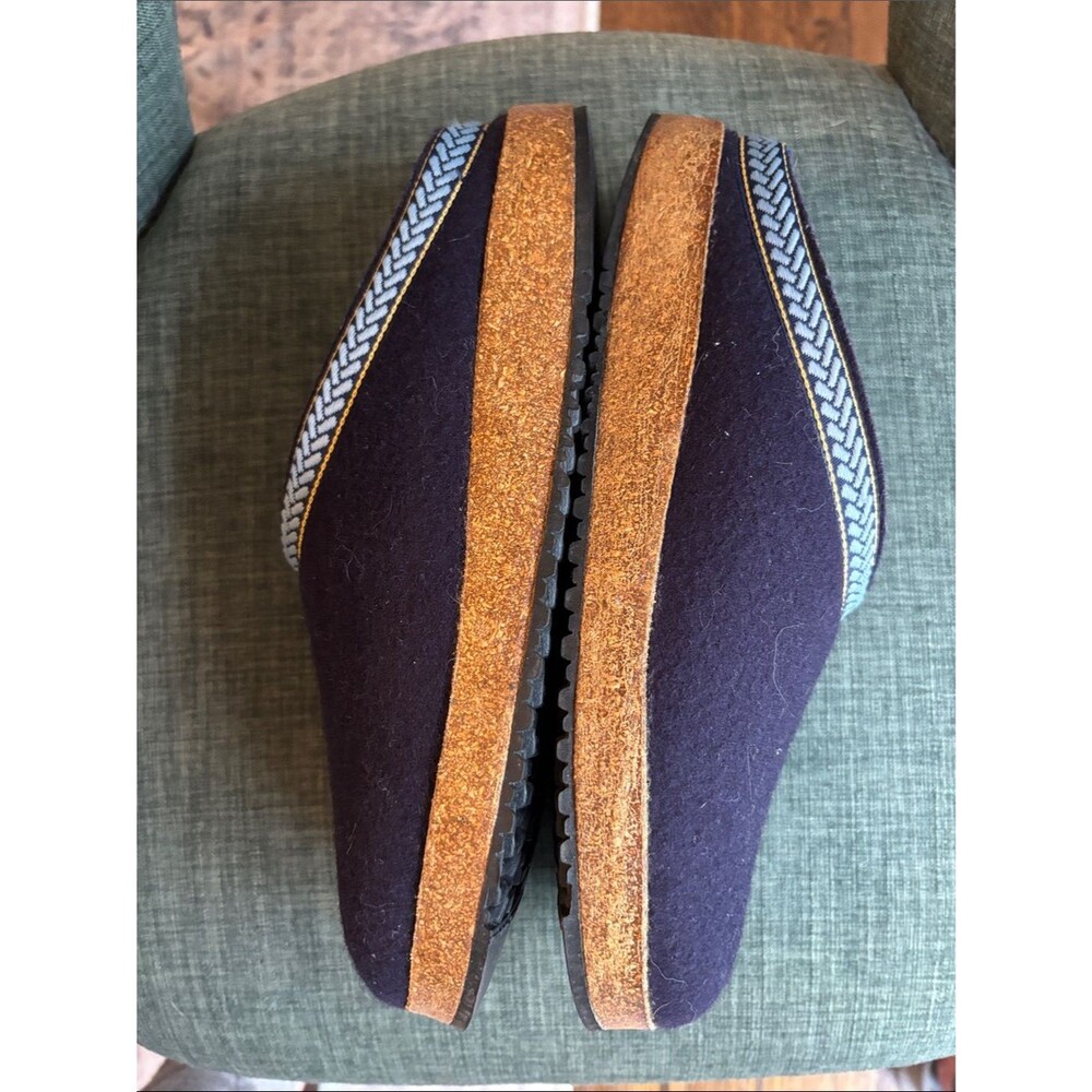 L.L. Bean women’s wool slipper clogs Navy Slip-On house shoes size 11 Warm cozy - Picture 12 of 12